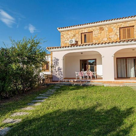 Appartamento Trilocale Vicino Al Centro Di San Teodoro San Teodoro  Eksteriør billede