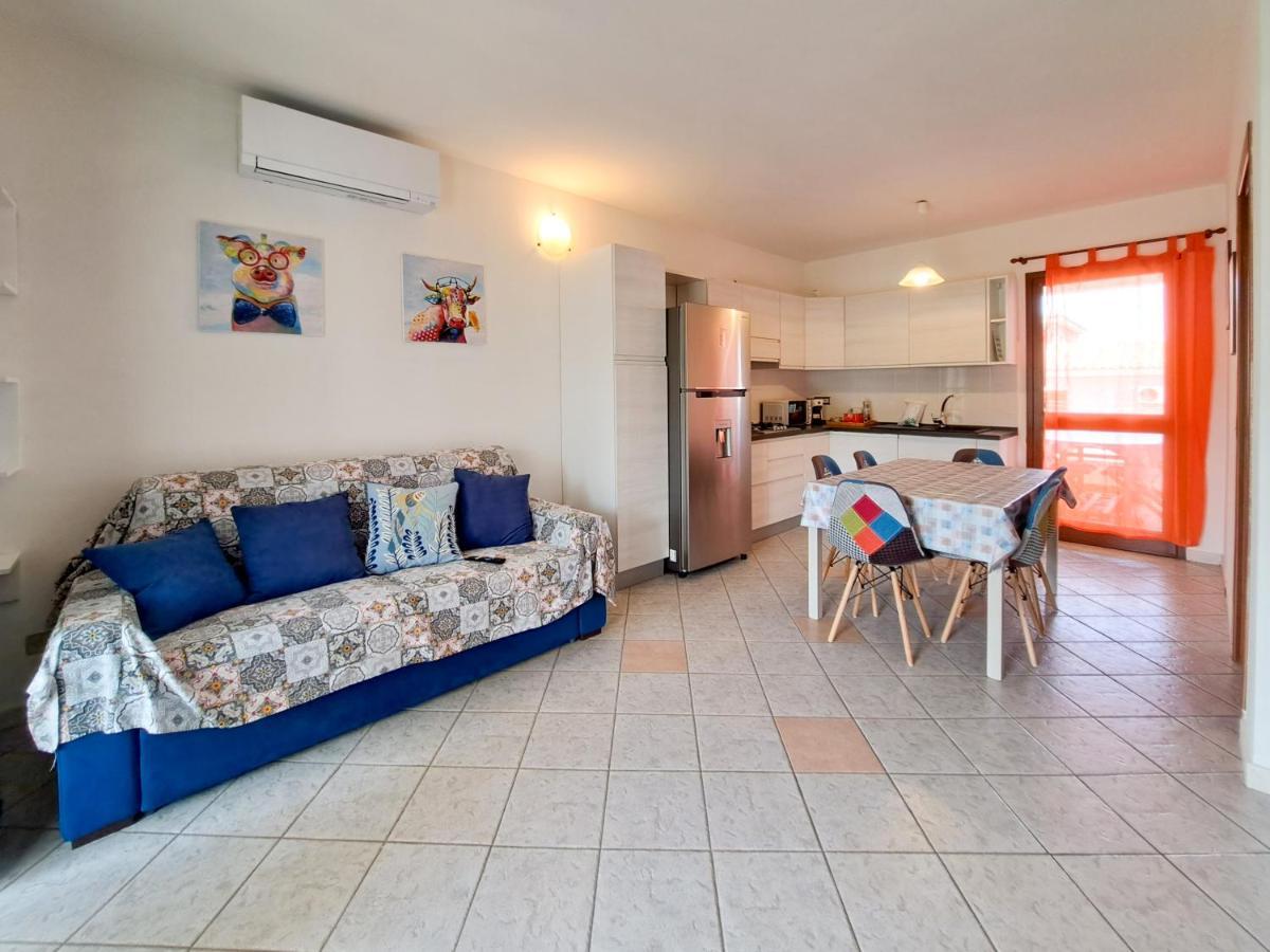 Appartamento Trilocale Vicino Al Centro Di San Teodoro San Teodoro  Eksteriør billede